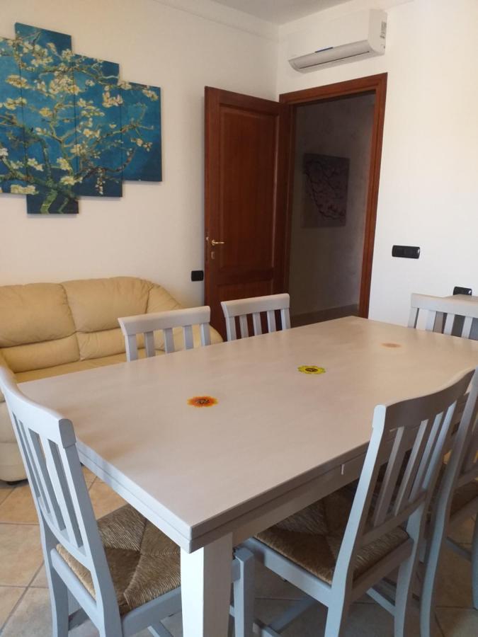 Casa Vacanze Sandalia Bosa Buitenkant foto