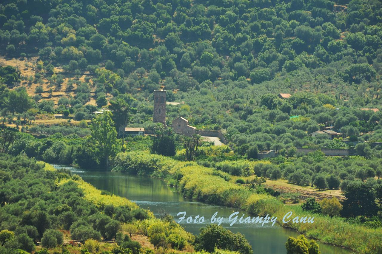 Casa Vacanze Sandalia Bosa Buitenkant foto