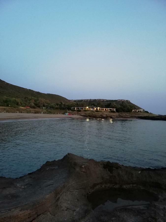 Casa Vacanze Sandalia Bosa Buitenkant foto